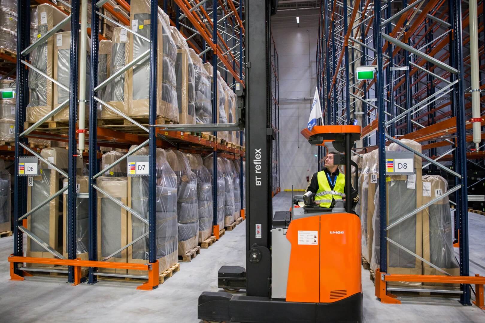 Logistikos centro kontaktai